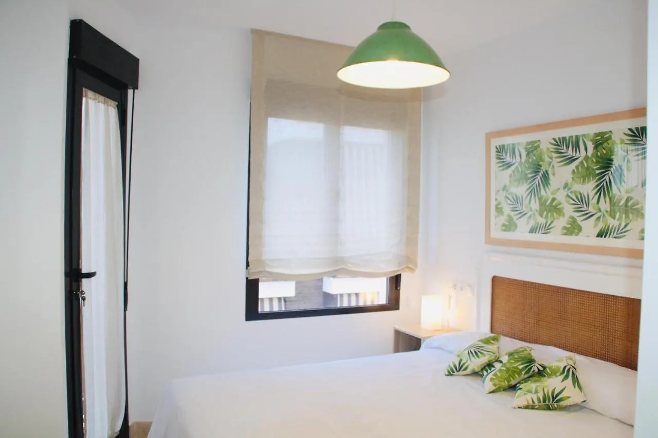 Nuevo Apartamento En Pleno Centro Córdoba Spanien